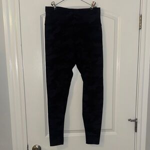 Lululemon Black Camouflage Leggings